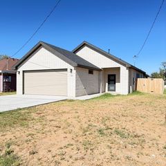 211 E Pennsylvania Ave, Midland, TX 79705