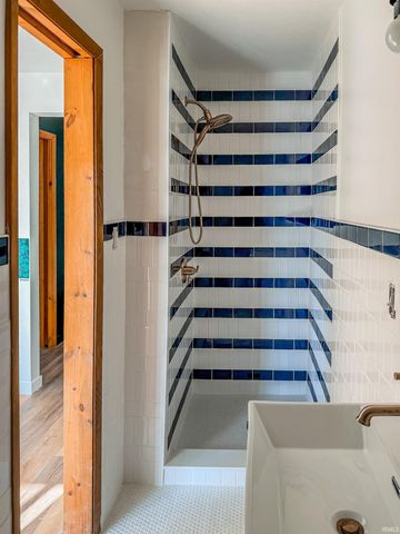 26077 Kenwood Drive, South Bend, IN 46628