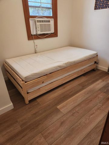 26077 Kenwood Drive, South Bend, IN 46628