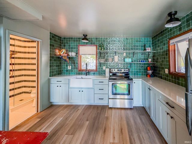 26077 Kenwood Drive, South Bend, IN 46628