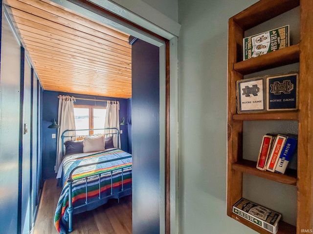 26077 Kenwood Drive, South Bend, IN 46628