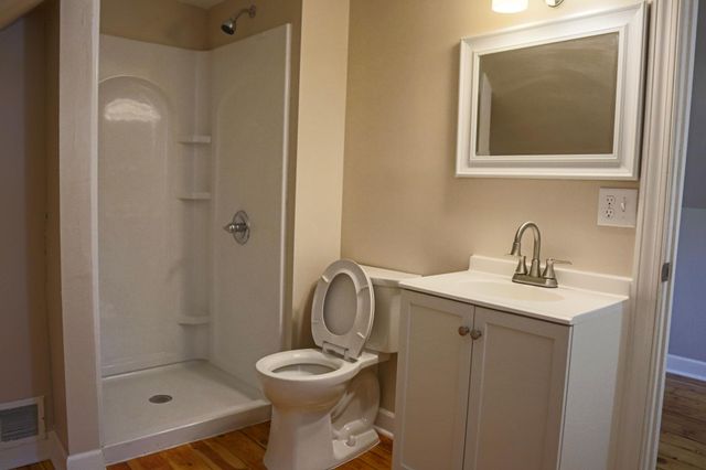 1021 Minnehaha Avenue E, Saint Paul, MN 55106