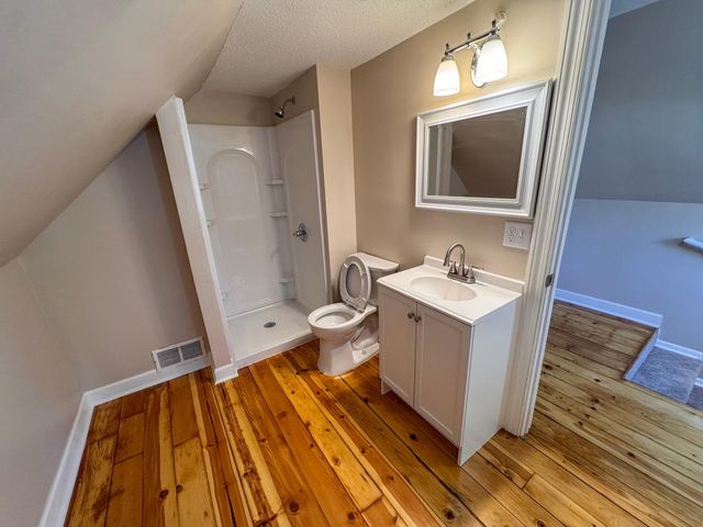 1021 Minnehaha Avenue E, Saint Paul, MN 55106