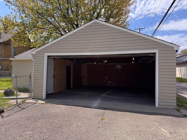 1021 Minnehaha Avenue E, Saint Paul, MN 55106