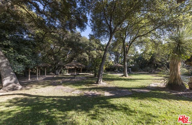 1409 El Mirador Drive, Pasadena, CA 91103