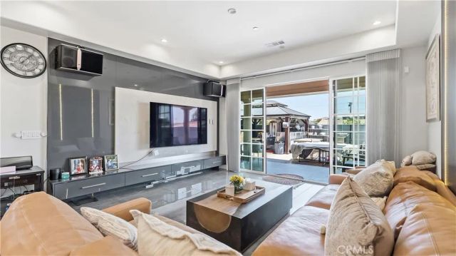 410 N Sierra Vista, Monterey Park, CA 91755