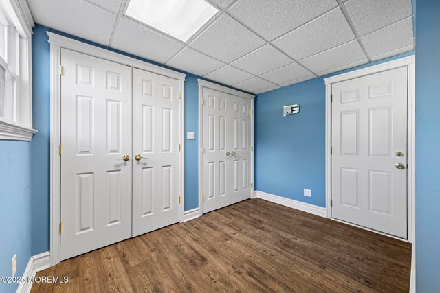 16 Galway Drive, Hazlet, NJ 07730