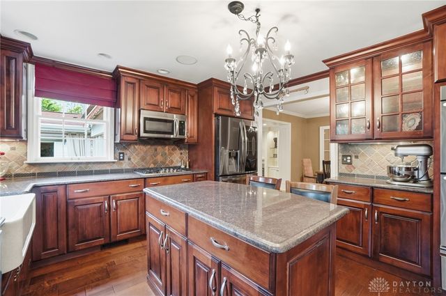 557 Hathaway Road, Oakwood, OH 45419