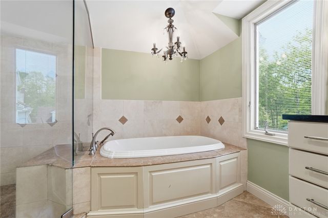 557 Hathaway Road, Oakwood, OH 45419