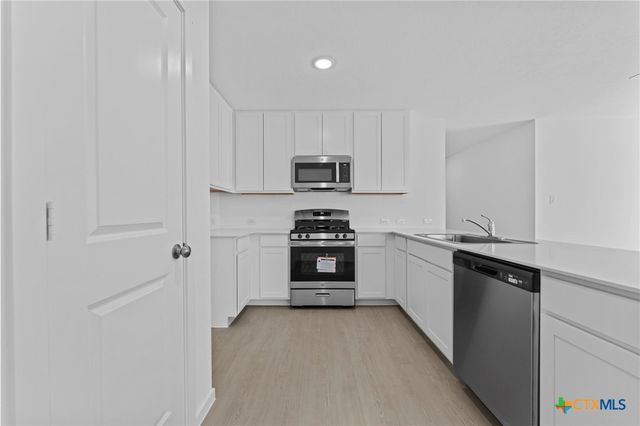 720 Horsetail Lane, New Braunfels, TX 78132