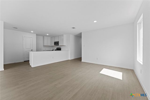 720 Horsetail Lane, New Braunfels, TX 78132