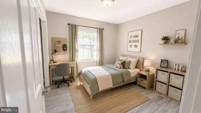 304 ALBANY ST, Fredericksburg, VA 22407