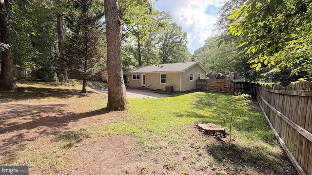 304 ALBANY ST, Fredericksburg, VA 22407