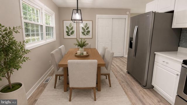 304 ALBANY ST, Fredericksburg, VA 22407