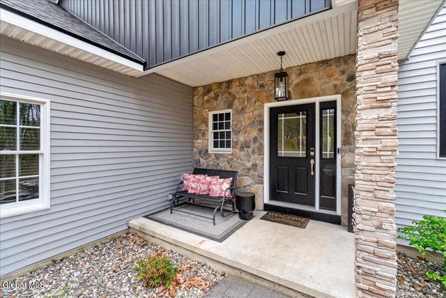652 Bruno Road, Clifton Park, NY 12065