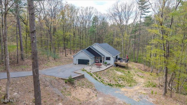 652 Bruno Road, Clifton Park, NY 12065