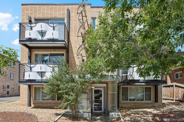 271 N Grant Street 202, Denver, CO 80203