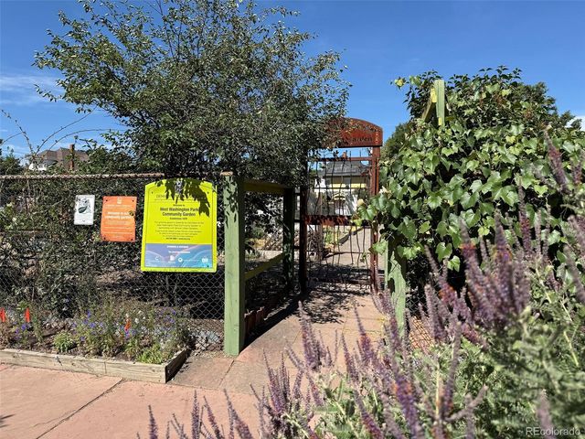 271 N Grant Street 202, Denver, CO 80203