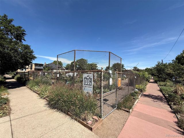 271 N Grant Street 202, Denver, CO 80203