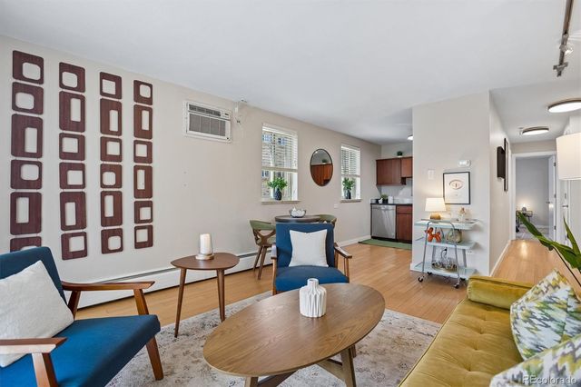 271 N Grant Street 202, Denver, CO 80203
