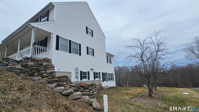 47 South Street, Plymouth, CT 06782