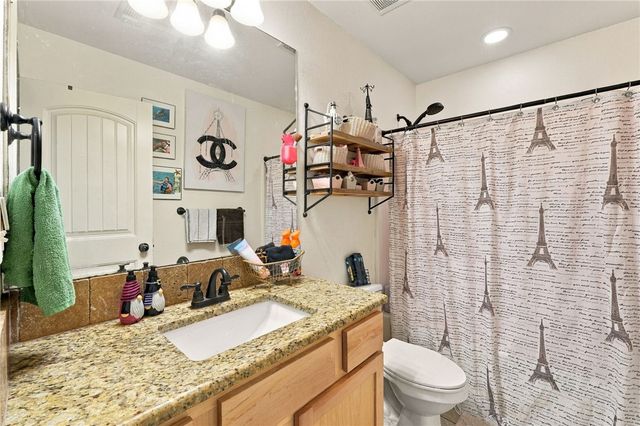6101 SW Thorney Cove, Bentonville, AR 72712