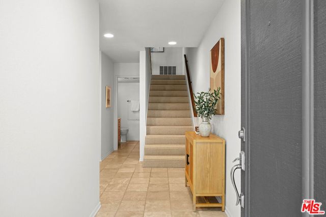 17085 Palisades Circle, Pacific Palisades, CA 90272