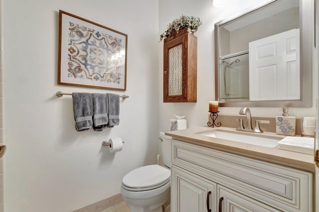 8308 Waterline Drive 102, Boynton Beach, FL 33472