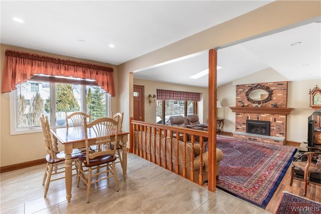 19 Bramblewood Lane, Amherst, NY 14051