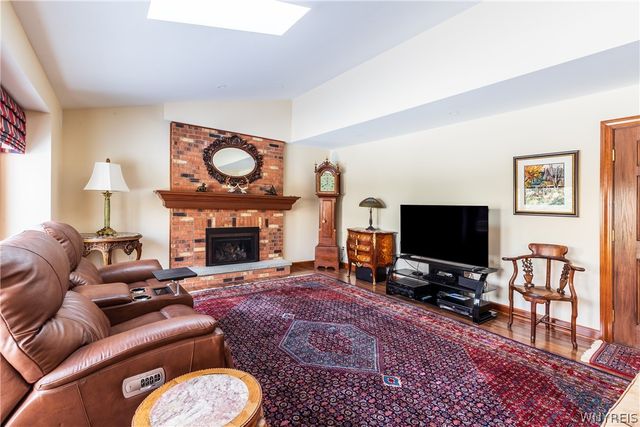 19 Bramblewood Lane, Amherst, NY 14051