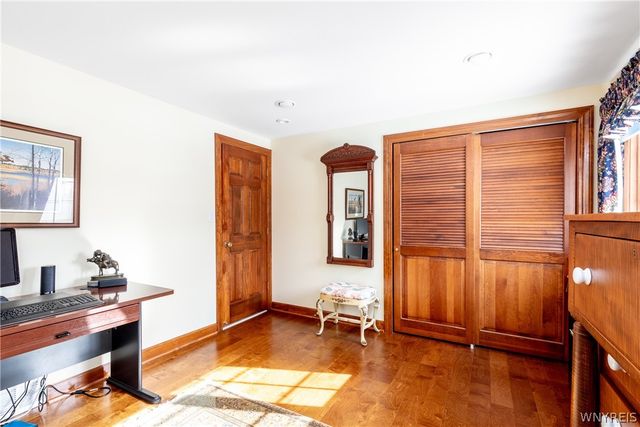 19 Bramblewood Lane, Amherst, NY 14051