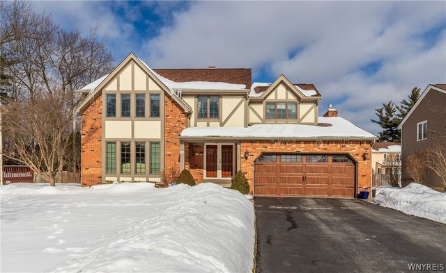 19 Bramblewood Lane, Amherst, NY 14051