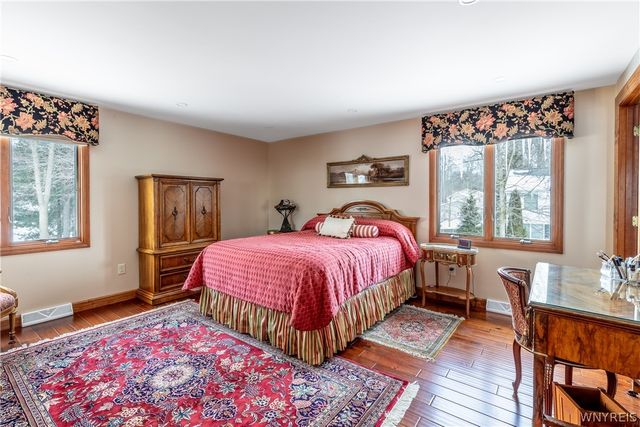 19 Bramblewood Lane, Amherst, NY 14051