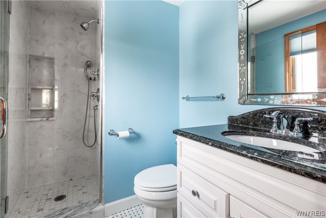 19 Bramblewood Lane, Amherst, NY 14051