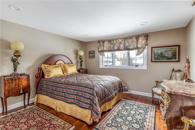 19 Bramblewood Lane, Amherst, NY 14051