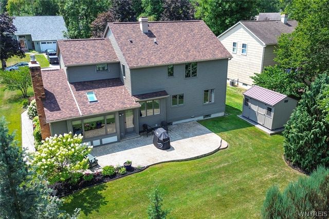 19 Bramblewood Lane, Amherst, NY 14051