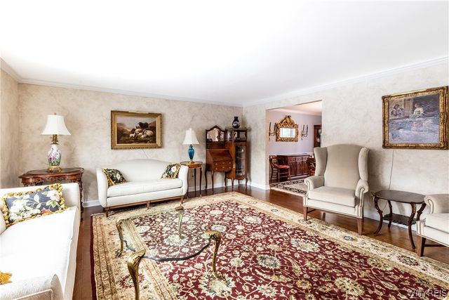 19 Bramblewood Lane, Amherst, NY 14051