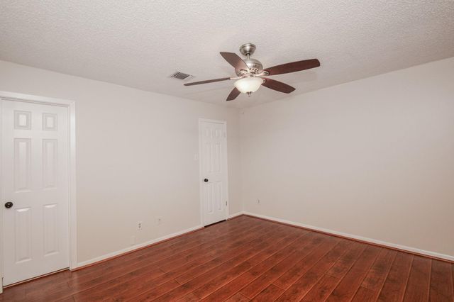 10843 Pepper Lane, Houston, TX 77079