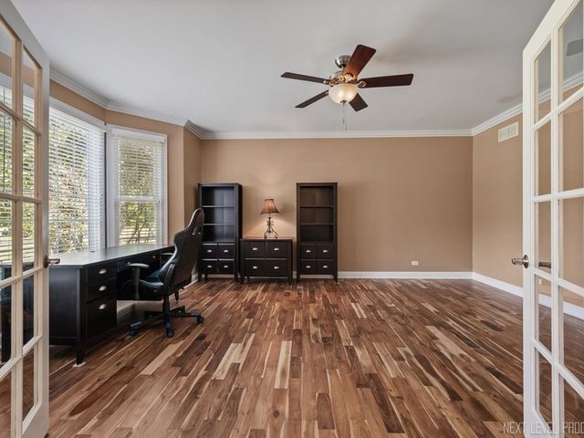 7N919 Cloverfield Road, St. Charles, IL 60175