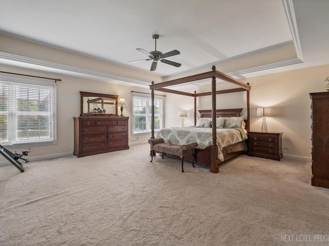 7N919 Cloverfield Road, St. Charles, IL 60175