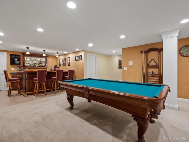 7N919 Cloverfield Road, St. Charles, IL 60175