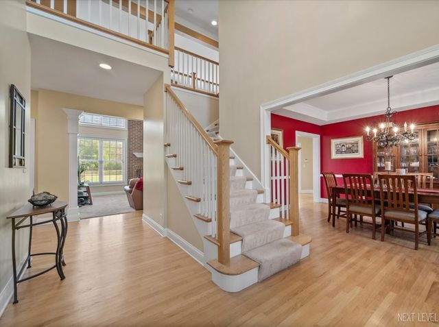 7N919 Cloverfield Road, St. Charles, IL 60175