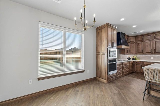 1113 NW St James Place, Lawton, OK 73505