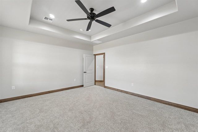 1113 NW St James Place, Lawton, OK 73505