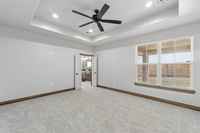 1113 NW St James Place, Lawton, OK 73505