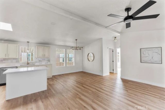 9080 Bloomfield 31, Cypress, CA 90630