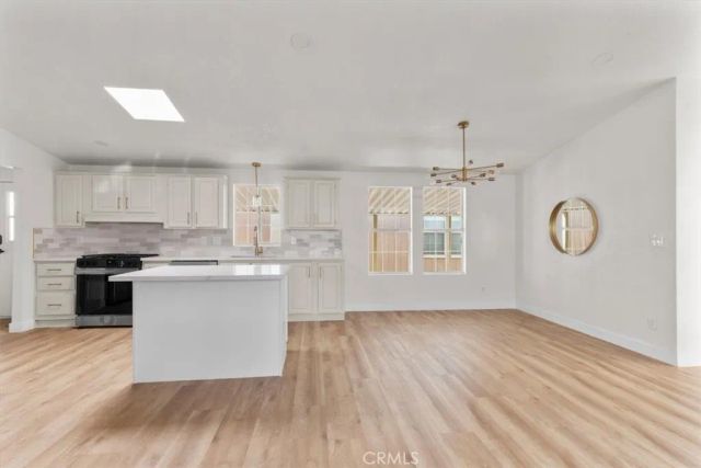 9080 Bloomfield 31, Cypress, CA 90630