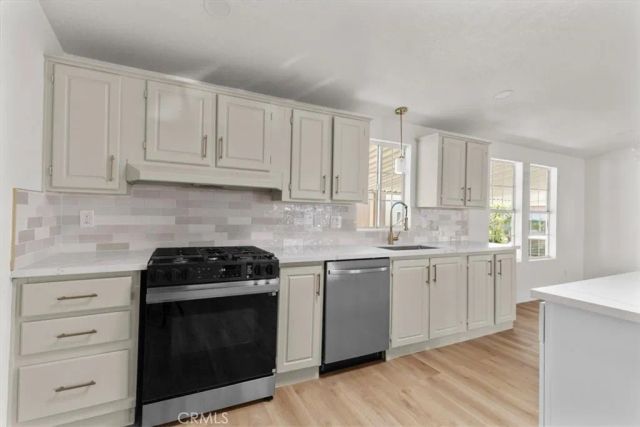 9080 Bloomfield 31, Cypress, CA 90630