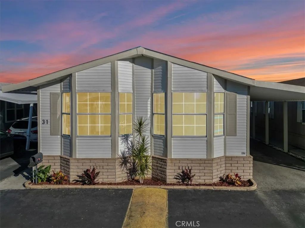 9080 Bloomfield 31, Cypress, CA 90630