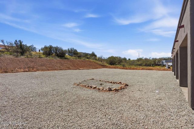 91 Circulo Penjamo, Rio Rico, AZ 85648